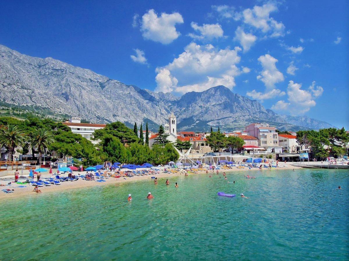 Vila Dvorski บาชกาโวดา ภายนอก รูปภาพ